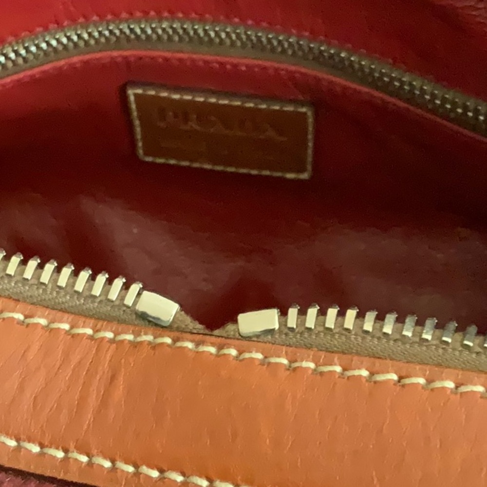 Vintage Prada bag limited edition. Plaid canvas with leather trim. - Picture 4 of 10
